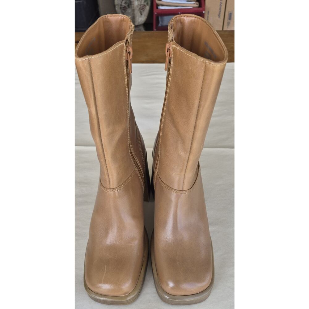 Steve Madden Fantsie Leather Platform Boots Tan Block Heel 8.5 NWOT
